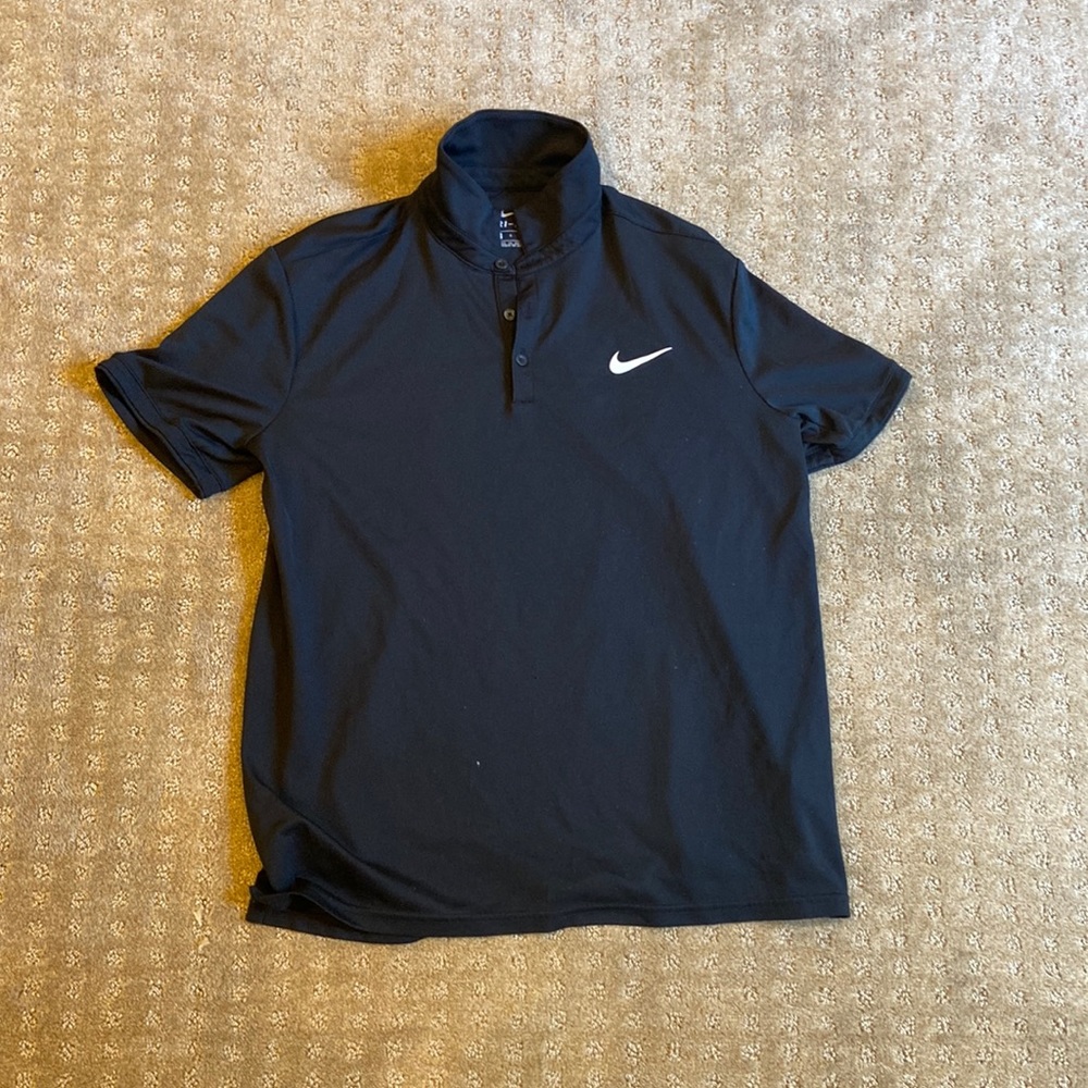 Nike short sleeve dri-fit golf shirt